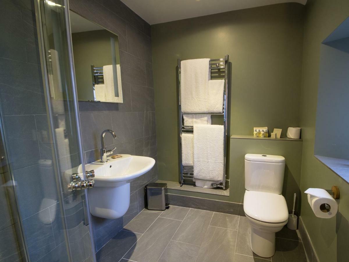 Checkers Pantry With Rooms Монтгомери Экстерьер фото